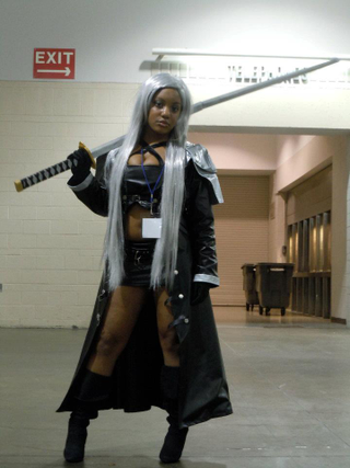 Illustration for article titled On Your Knees, I Want You To Beg for this Sephiroth Cosplay